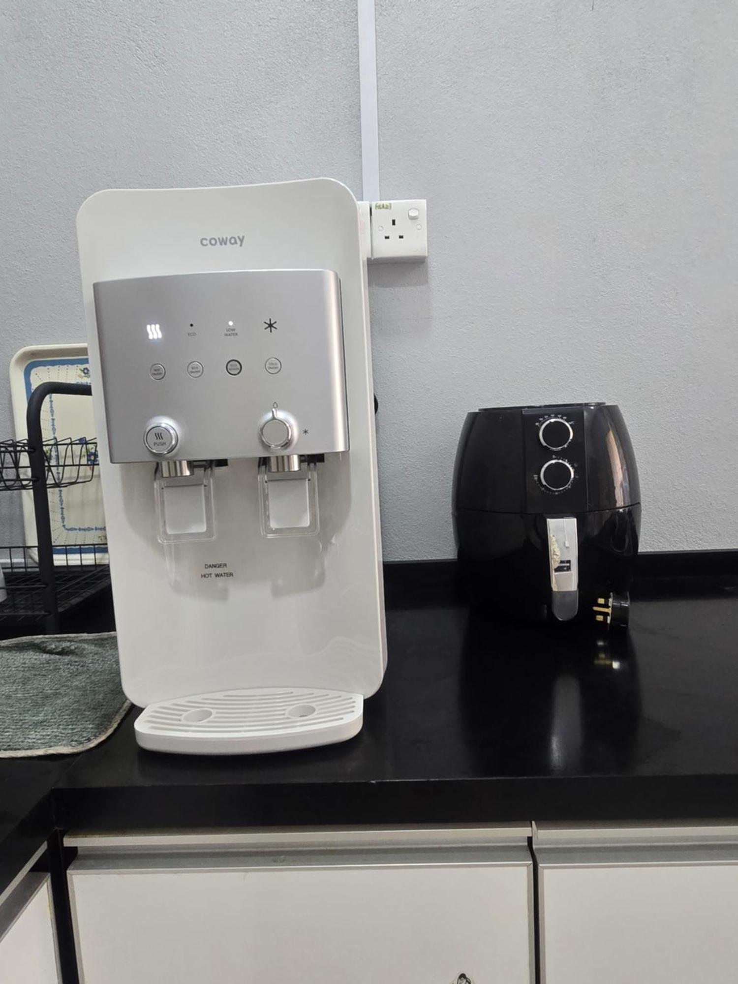 Appartamento Dperdana -Dinies Pool,Wifi, Centre Of Kota Bharu, 4-5 Pax Esterno foto